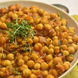 Authentic Chana Masala Recipe (Chickpea Curry)