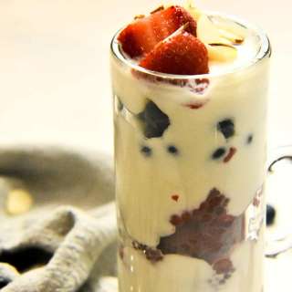 Mixed Berry Ricotta Breakfast Parfait