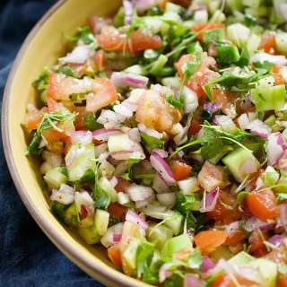 Kachumber Salad (Pakistani Salad)