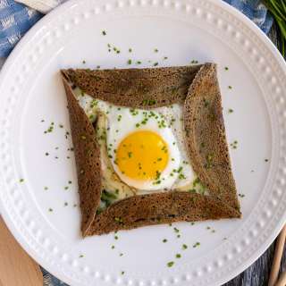 Galette Complète (Ham, Egg, and Cheese Buckwheat Crêpe)