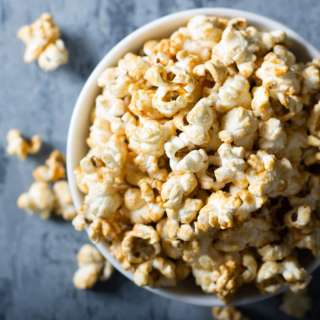 Healthy Peanut Butter Popcorn