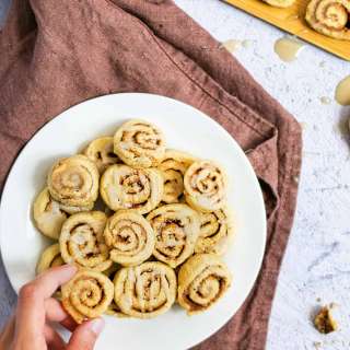 Gluten-free Cinnamon Roll Cookies
