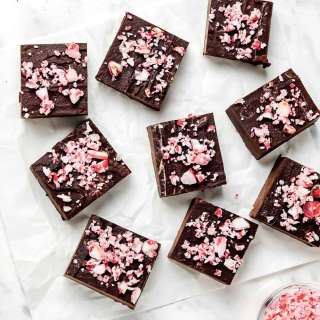 5-Ingredient Easy Peppermint Fudge - dairy and sugar free