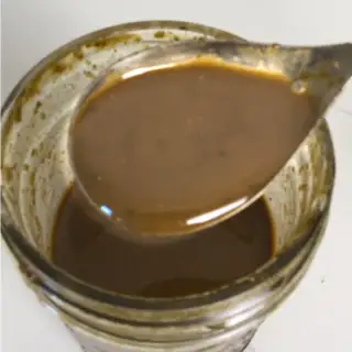 5 Minute Homemade Balsamic Basil Vinaigrette