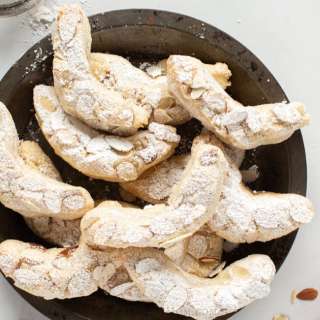 Keto Almond Crescent Cookies - vegan option