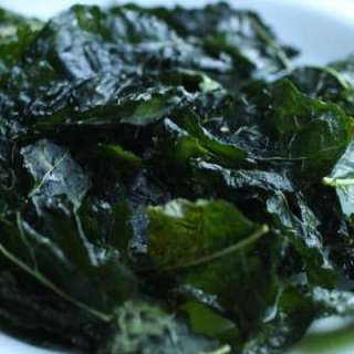 Crunchy Dehydrated Kale Chips Recipe