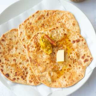 Mooli Paratha (Radish Stuffed Flatbread)
