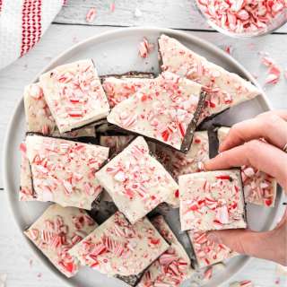 Sugar-free Peppermint Bark -- Low-carb and Keto