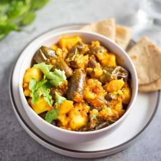 Instant Pot Aloo Baingan (Potato & Eggplant Curry)