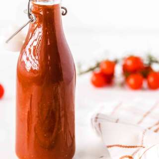 Easy Homemade Ketchup - sugar free and low-carb options