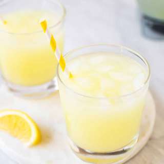 Blender Whole Lemon Lemonade -- the Easiest Healthiest Lemonade Ever