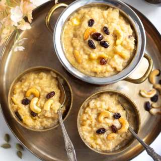Sweet Pongal (Sakkarai Pongal)