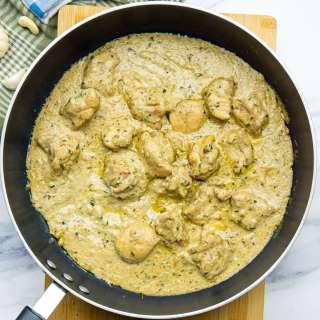 Malai Chicken Curry (Creamy White Chicken Curry)