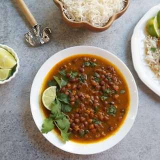 Punjabi Kala Chana / Black Chickpeas Curry