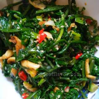 Spinach Stir Fry with Garlic