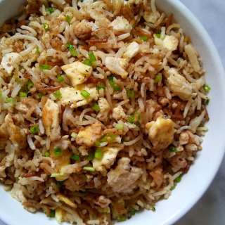 Hibachi Fried Rice (Simple Japanese Style Recipe)