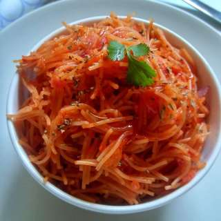 Tomato Garlic Sevai | Tomato Garlic Vermicelli Recipe