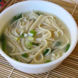 Miso Noodle Soup: Easy Breakfast for a Cold Morning