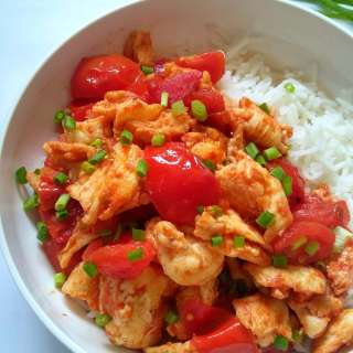 10 Minute Chinese Tomato Egg Stir Fry