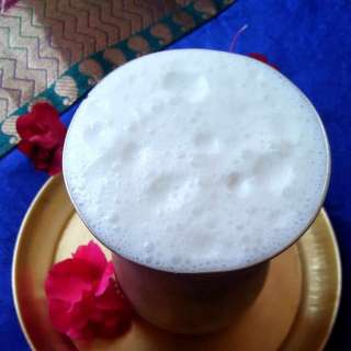 Plain Sweet Lassi | Sweet Lassi | Indian Lassi Recipe