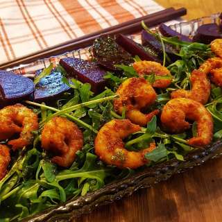 Shrimp and Beetroot Green Salad