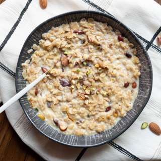 Oats Kheer (Sweetened Oatmeal with Cardamom, Nuts & Raisins)