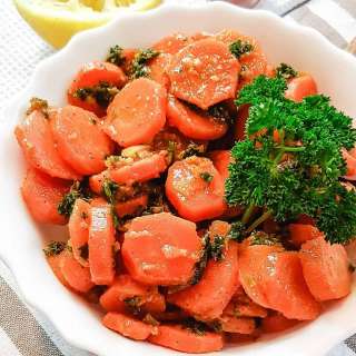Parsley and Lemon Moroccan Carrot Salad