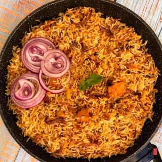 Bombay Chicken Biryani | Pakistani Biryani Recipe