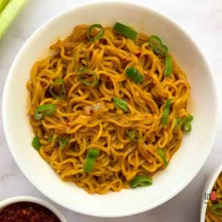 Easy Schezwan Maggi Recipe