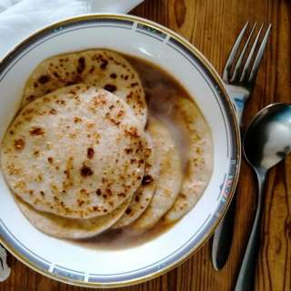 Serabi Kuah - Indonesian pancakes with palm sugar and coconut milk syrup