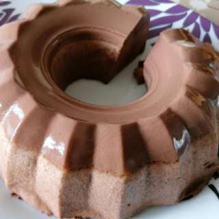 Chocolate mousse pudding with Aquafaba