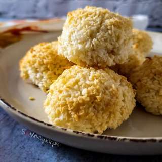 Coconut Macaroons Without Condensed Milk