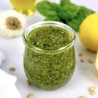 Homemade Pesto Sauce