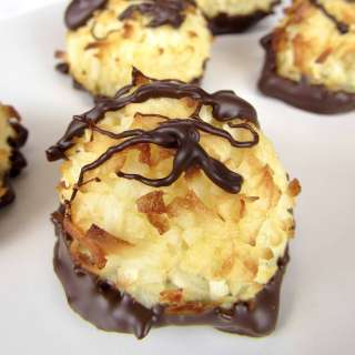 Keto Coconut Macaroons