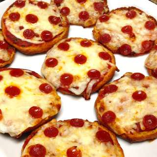 Pepperoni Pizza Keto Bagels