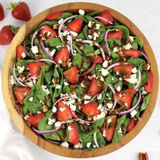 Strawberry Spinach Salad with Balsamic Vinaigrette