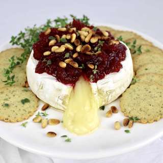 Baked Brie with Cranberry