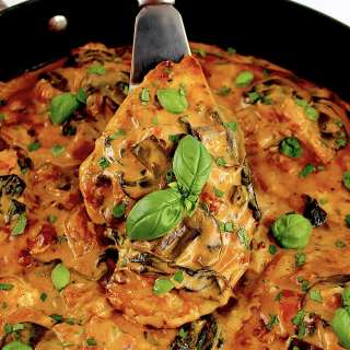 Creamy Tuscan Chicken Skillet