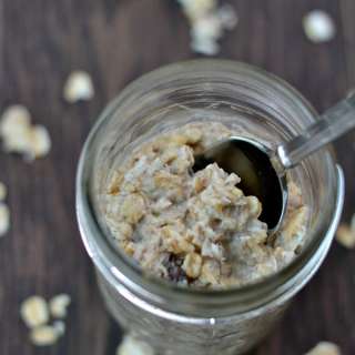 Peanut Butter Raisin Overnight Oats