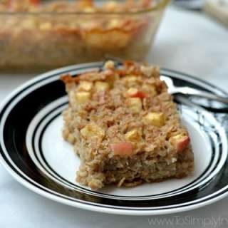 Apple Cinnamon Baked Oatmeal