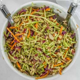 Crunchy Broccoli Slaw