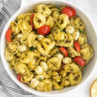Pesto Tortellini Pasta Salad