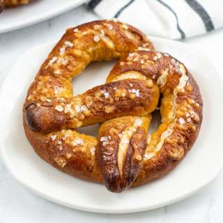 Easy Homemade Pretzels