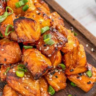 Easy Air Fryer Salmon Bites