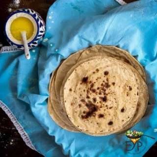 Chapati – Phulka – Roti Recipe (Shoft and Thin Whole Wheat Indian Flatbread)