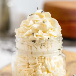 Easy Lavender Buttercream Frosting (Icing)