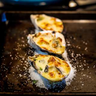 Miso Baked Oysters (Oysters Motoyaki)