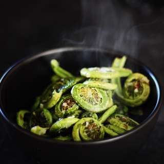 Easy Sautéed Fiddlehead Recipe With Garlic And Ginger