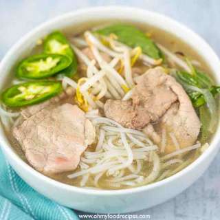 Vietnamese Beef Pho Noodle Soup