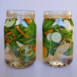 Habanero Garlic Pickles